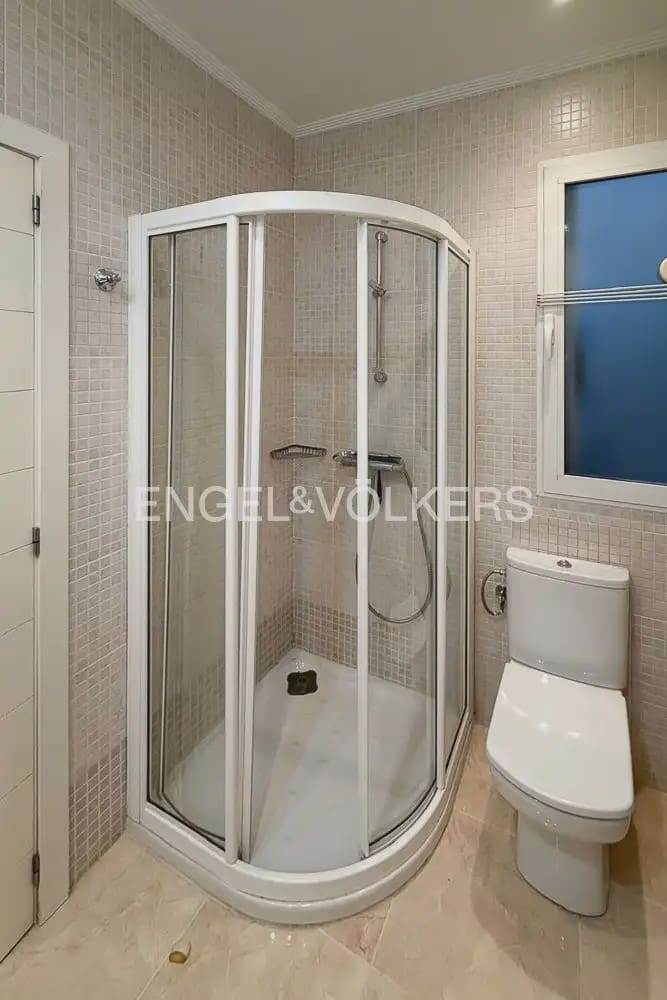 3 Zimmer Wohnung zu vermieten in Valencia Stadt - 2.600 € (Ref: 10077204)
