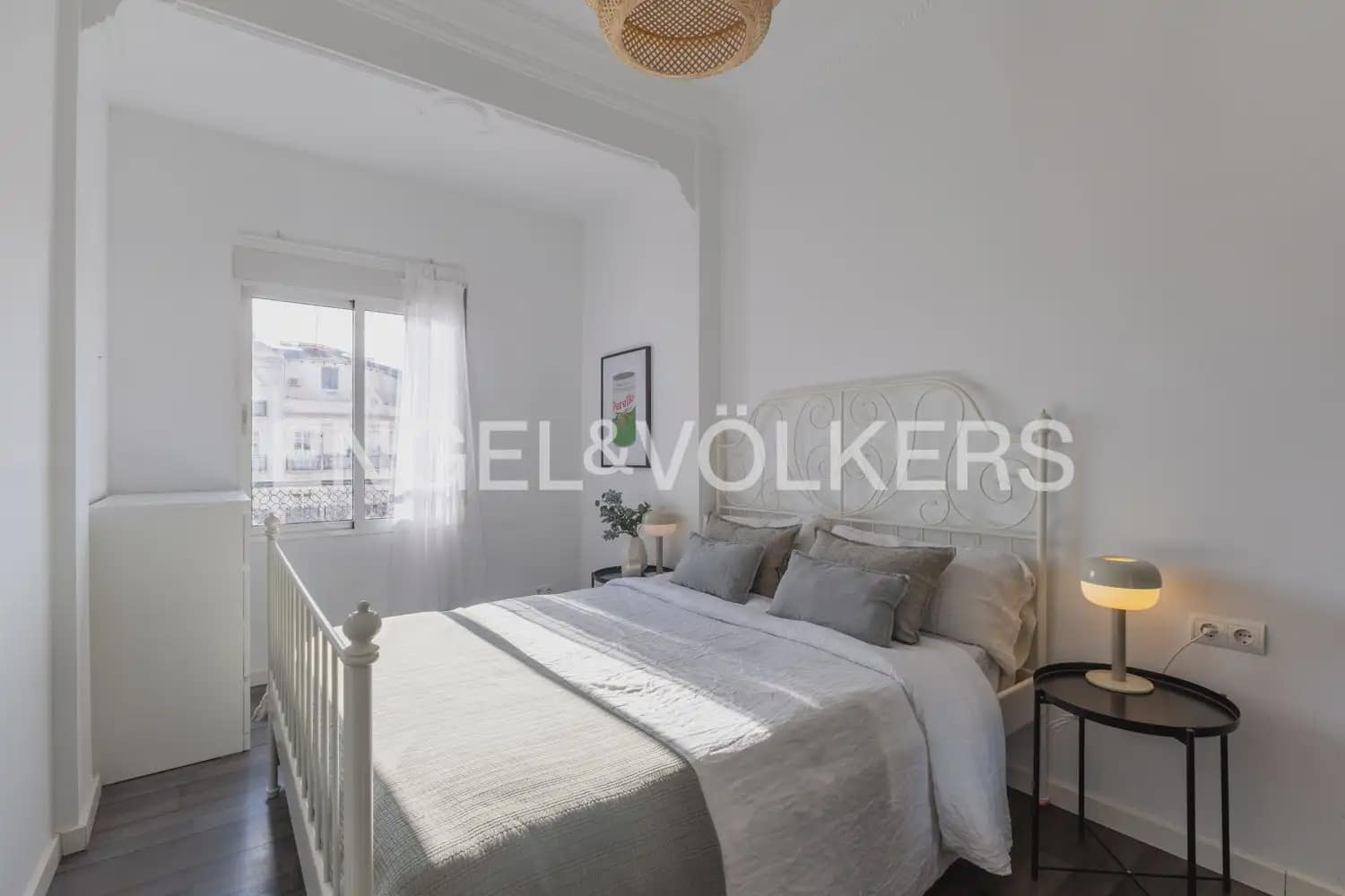 Piso de 3 habitaciones en València ciudad en venta - 450.000 € (Ref: 10077205)