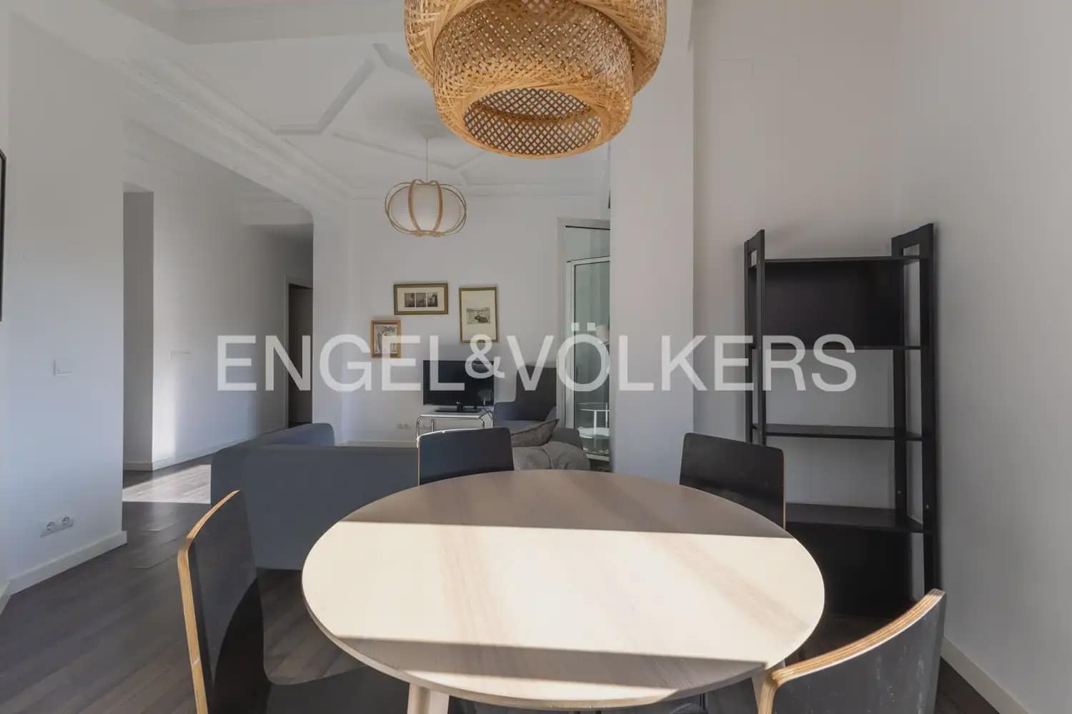 Piso de 3 habitaciones en València ciudad en venta - 450.000 € (Ref: 10077205)