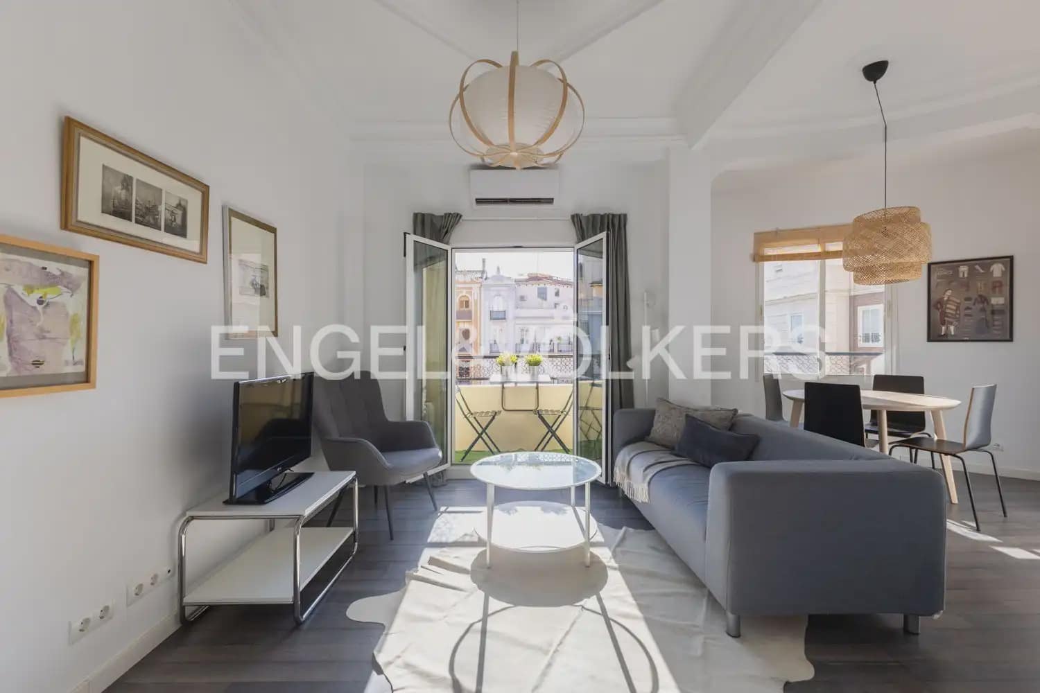 Piso de 3 habitaciones en València ciudad en venta - 450.000 € (Ref: 10077205)
