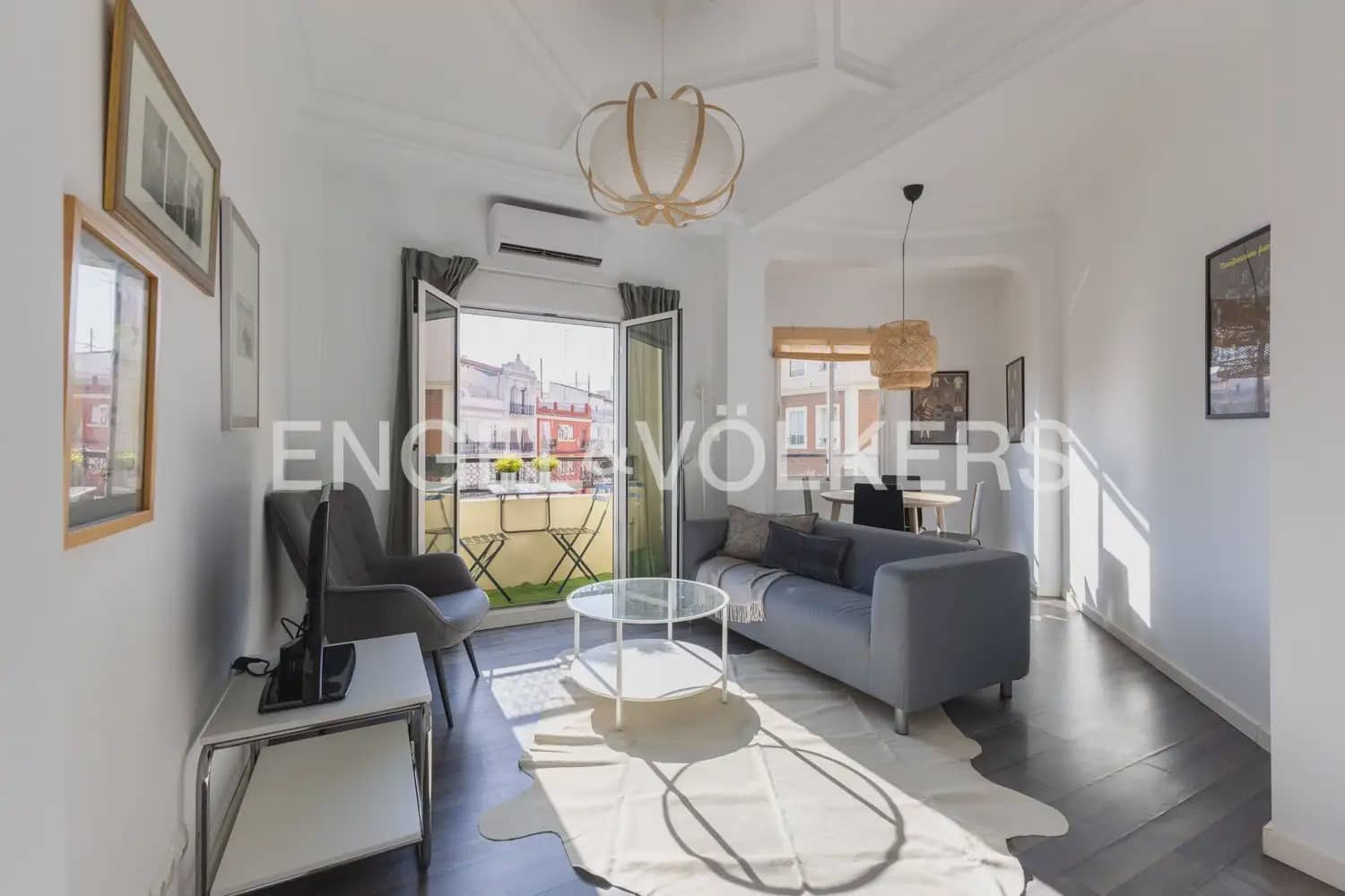 Piso de 3 habitaciones en València ciudad en venta - 450.000 € (Ref: 10077205)