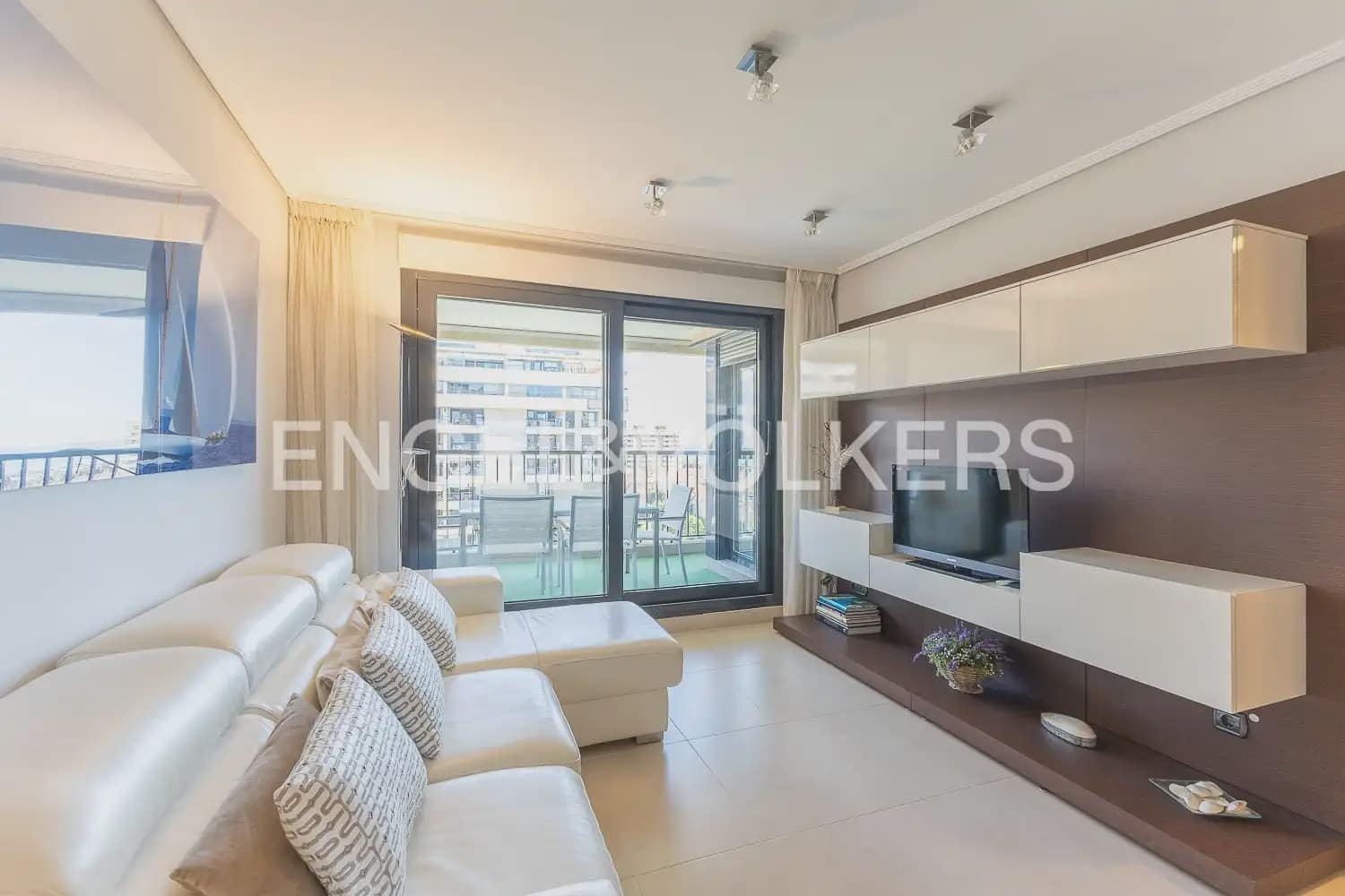 2 soverom Leilighet til leie i Alboraya / Alboraia med svømmebasseng garasje - € 1 900 (Ref: 10077281)