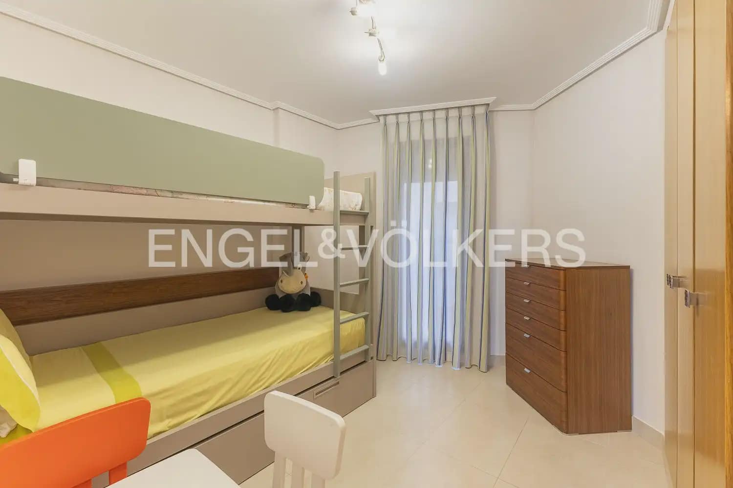 2 soverom Leilighet til leie i Alboraya / Alboraia med svømmebasseng garasje - € 1 900 (Ref: 10077281)