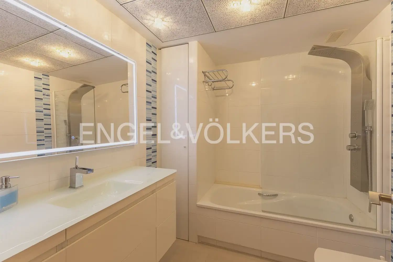 2 soverom Leilighet til leie i Alboraya / Alboraia med svømmebasseng garasje - € 1 900 (Ref: 10077281)