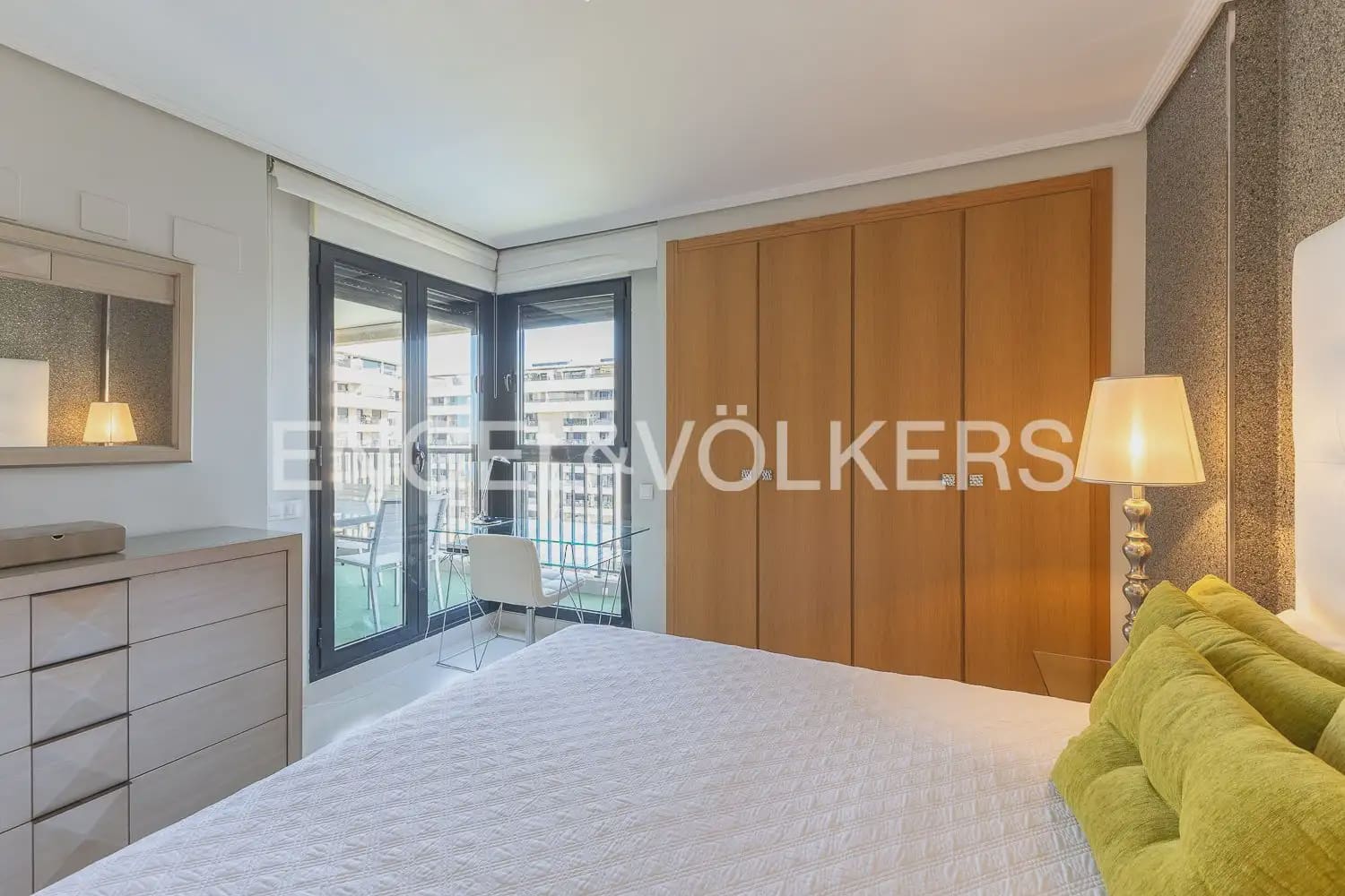 2 soverom Leilighet til leie i Alboraya / Alboraia med svømmebasseng garasje - € 1 900 (Ref: 10077281)