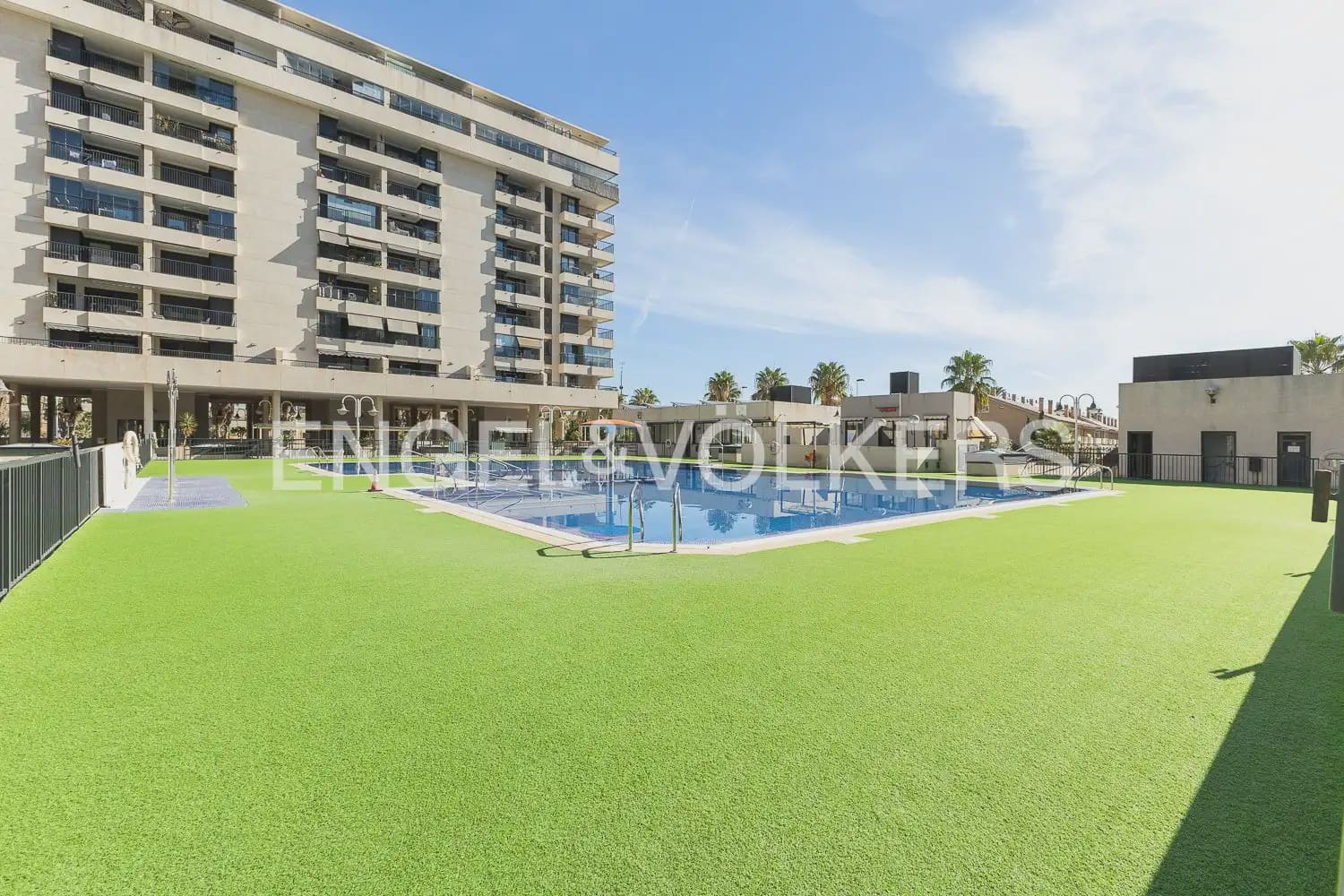 2 soverom Leilighet til leie i Alboraya / Alboraia med svømmebasseng garasje - € 1 900 (Ref: 10077281)