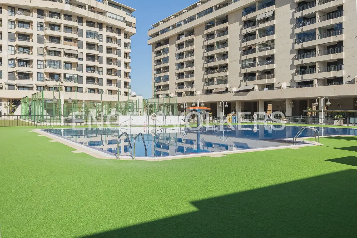2 soverom Leilighet til leie i Alboraya / Alboraia med svømmebasseng garasje - € 1 900 (Ref: 10077281)