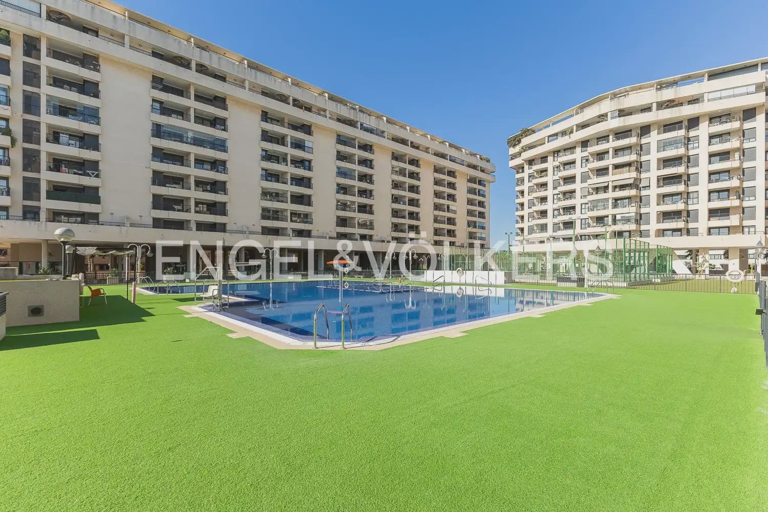2 soverom Leilighet til leie i Alboraya / Alboraia med svømmebasseng garasje - € 1 900 (Ref: 10077281)