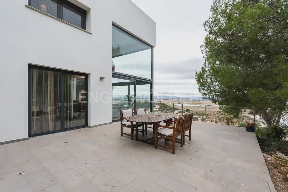 3 quarto Moradia para arrendar em Cullera com piscina garagem - 3 300 € (Ref: 10077282)