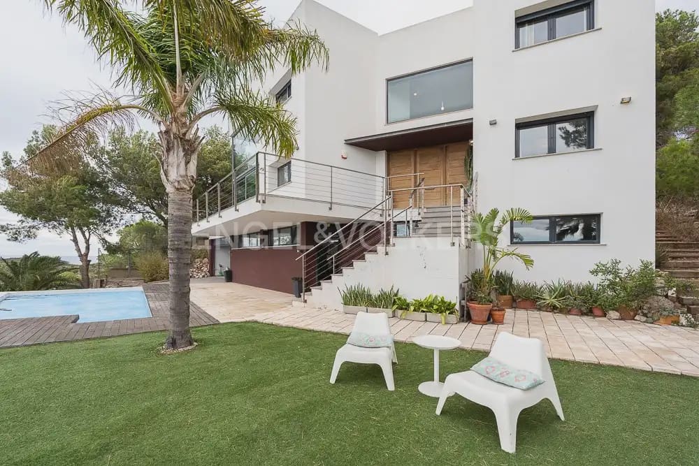 3 quarto Moradia para arrendar em Cullera com piscina garagem - 3 300 € (Ref: 10077282)