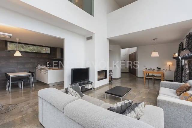 3 makuuhuone Huvila vuokrattavana paikassa Bonavista - Lago de San Lorenzo, Cullera mukana uima-altaan 
autotalli - 3 300 € (Ref: 10077282)