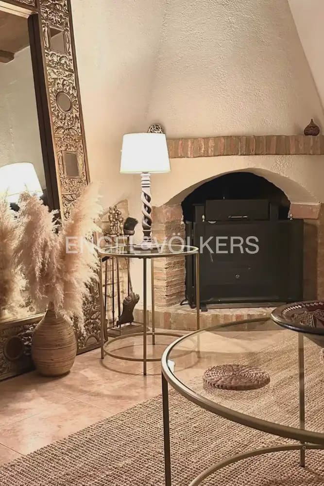 2 makuuhuone Rivitalo vuokrattavana paikassa Oliva - 1 550 € (Ref: 10078529)