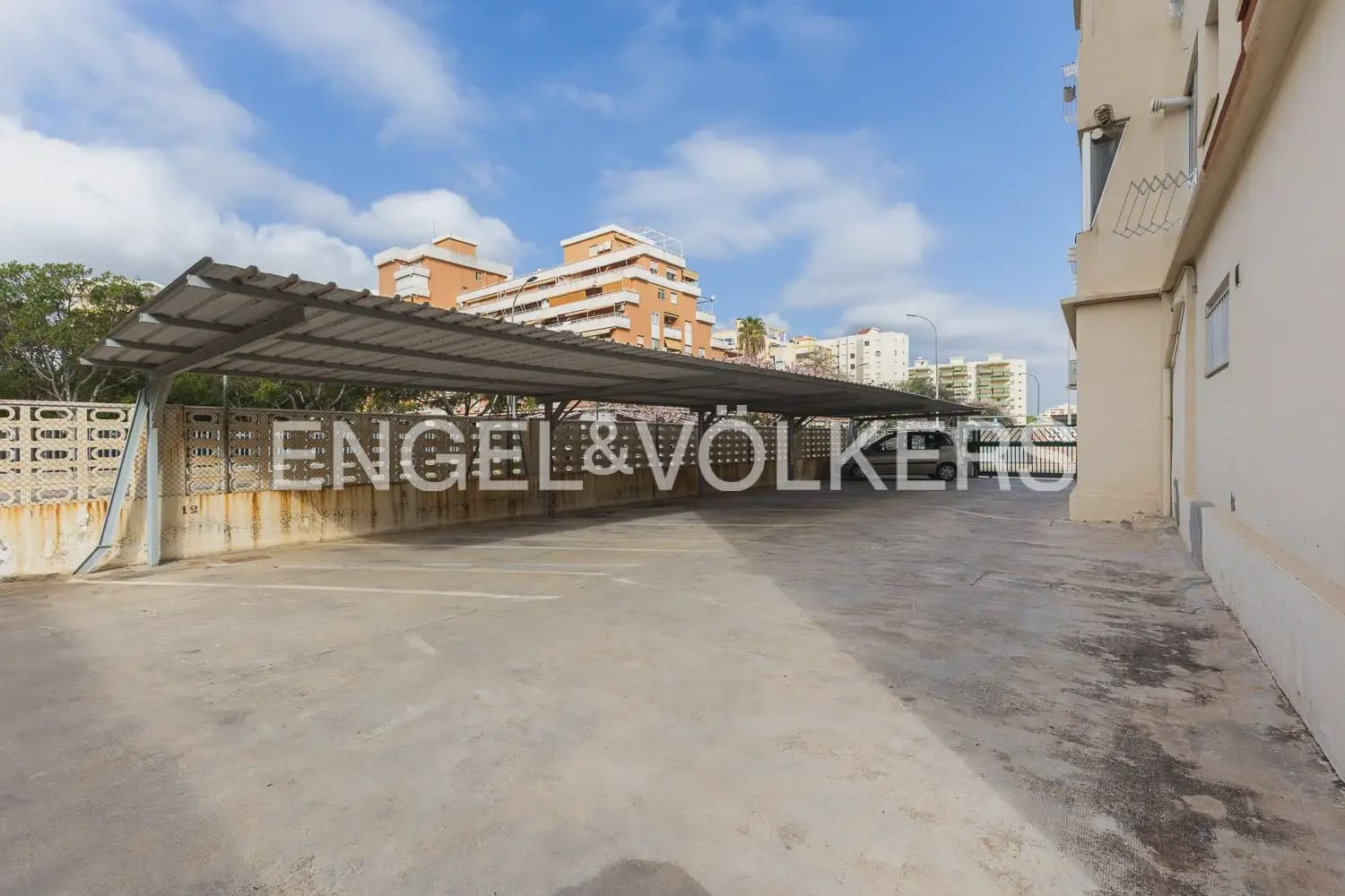 1 bedroom Flat for sale in Gandia with pool garage - € 220,000 (Ref: 10078820)