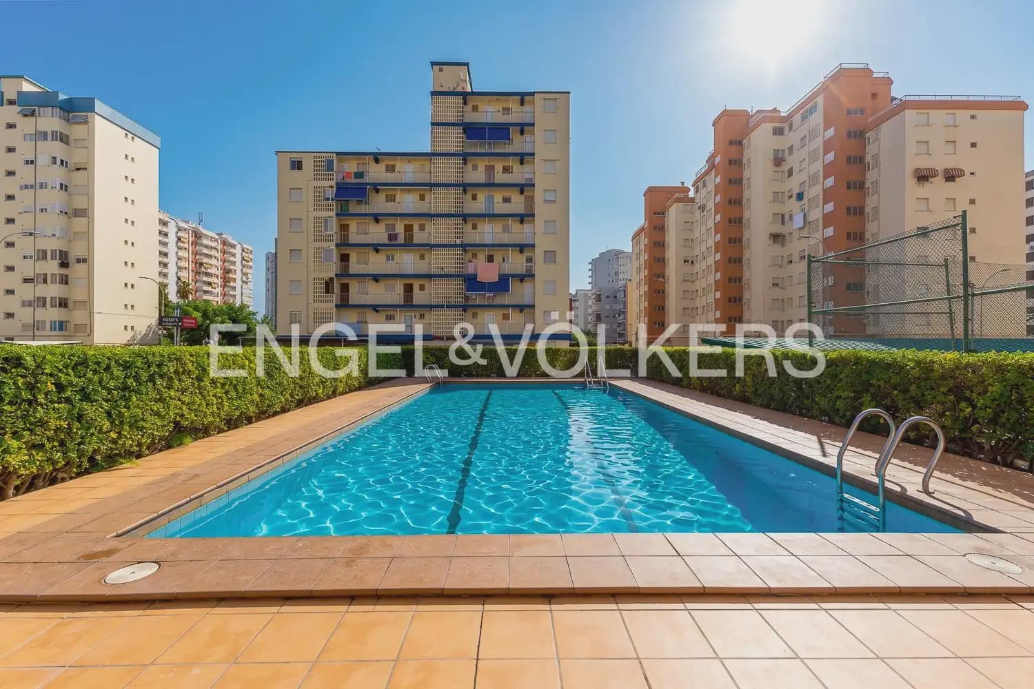 1 bedroom Flat for sale in Gandia with pool garage - € 220,000 (Ref: 10078820)