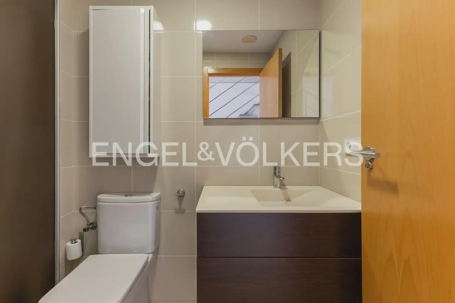 Adosado de 3 habitaciones en Daimús en venta con garaje - 350.000 € (Ref: 10078822)