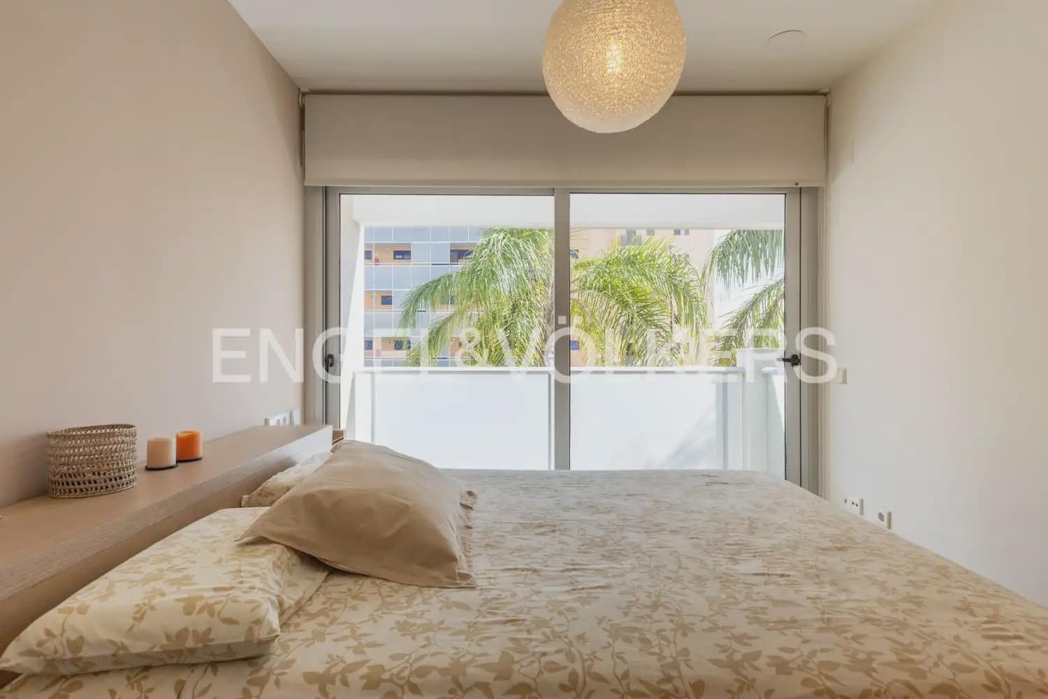 Adosado de 3 habitaciones en Daimús en venta con garaje - 350.000 € (Ref: 10078822)