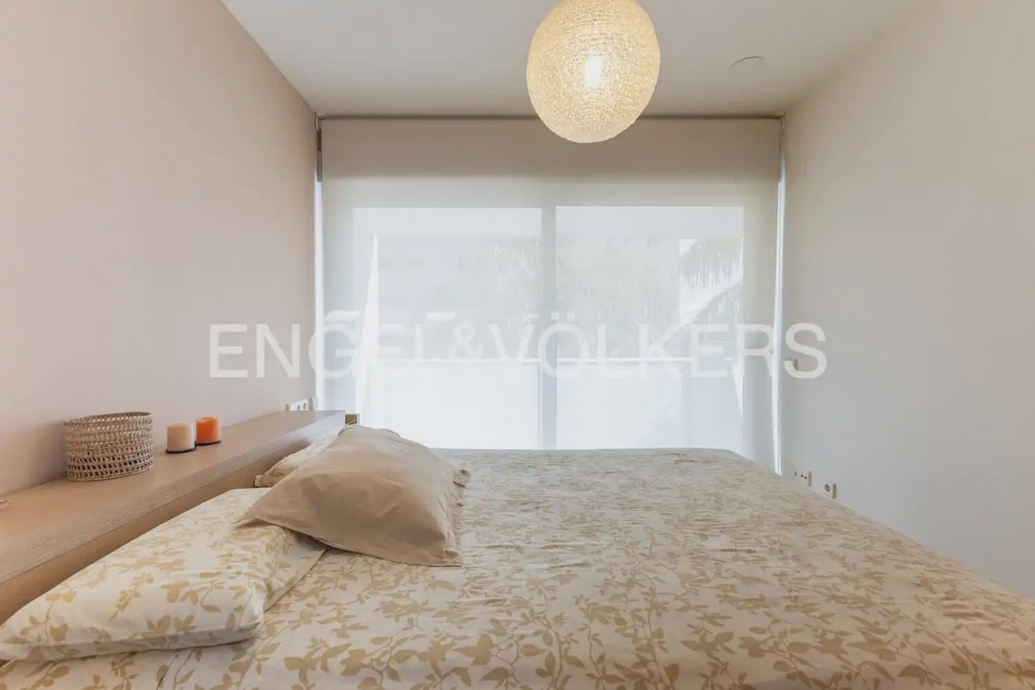 Adosado de 3 habitaciones en Daimús en venta con garaje - 350.000 € (Ref: 10078822)