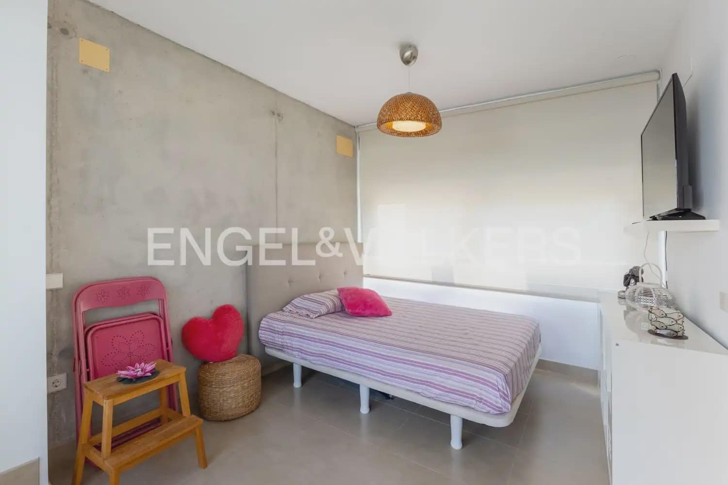 Adosado de 3 habitaciones en Daimús en venta con garaje - 350.000 € (Ref: 10078822)