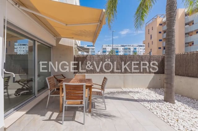 Adosado de 3 habitaciones en Daimús en venta con garaje - 350.000 € (Ref: 10078822)