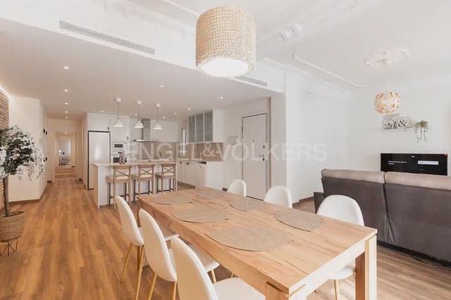 Appartement de 3 chambres à louer à El Pilar, Valence ville avec garage - 3 500 € (Ref: 10079123)