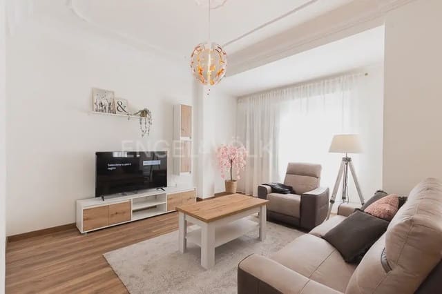 Appartement de 3 chambres à louer à El Pilar, Valence ville avec garage - 3 500 € (Ref: 10079123)