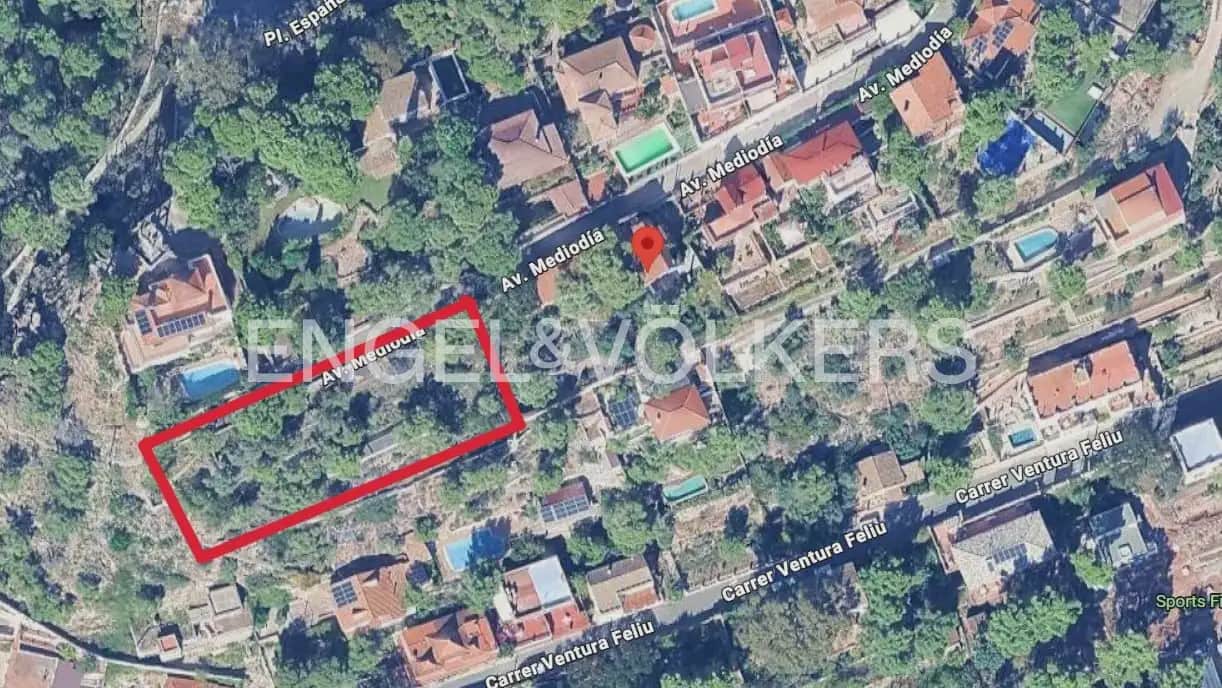 Terre non Aménagée à vendre à Serra - 195 000 € (Ref: 10079880)