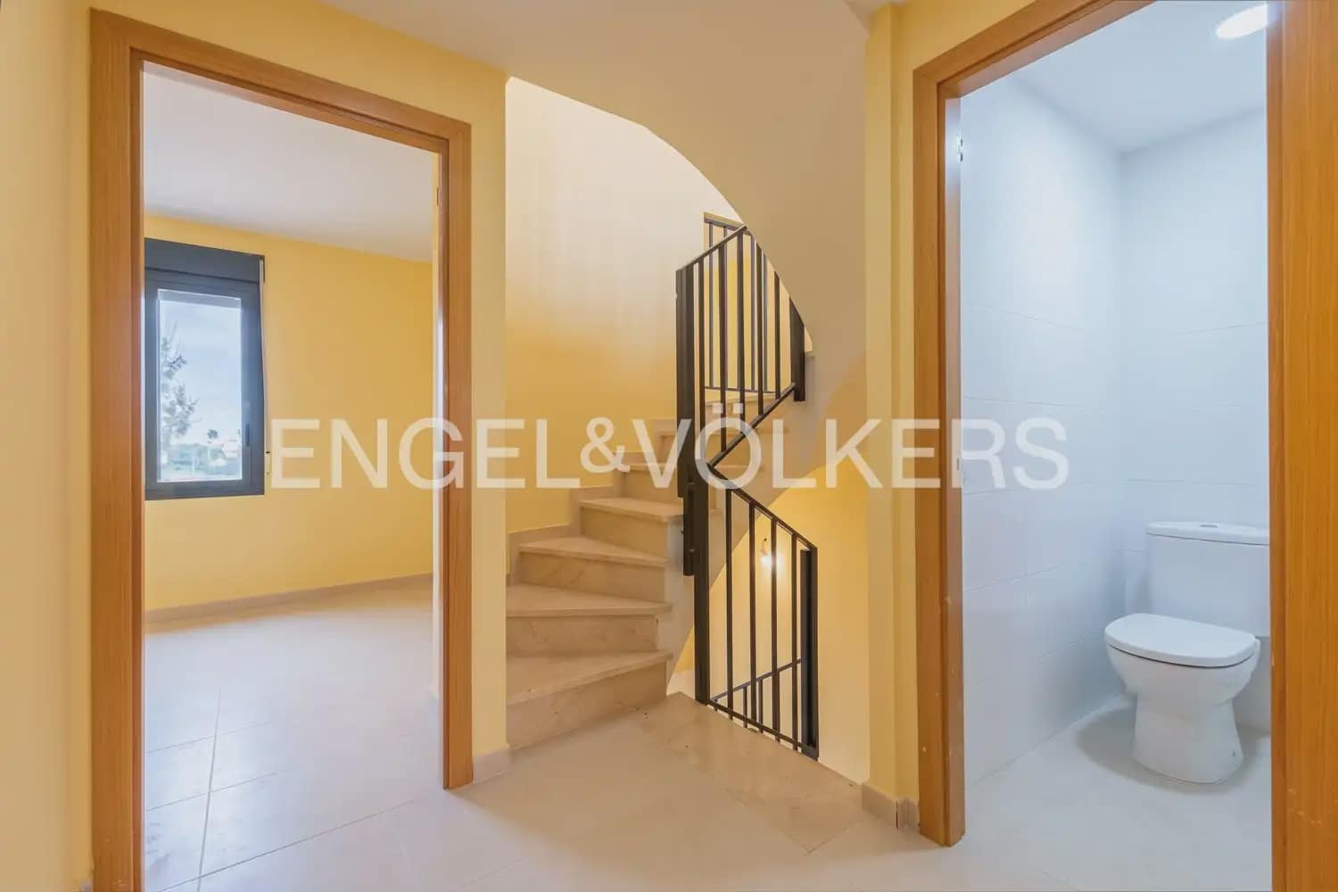 3 bedroom Terraced Villa for sale in Els Poblets with pool - € 245,000 (Ref: 10079881)