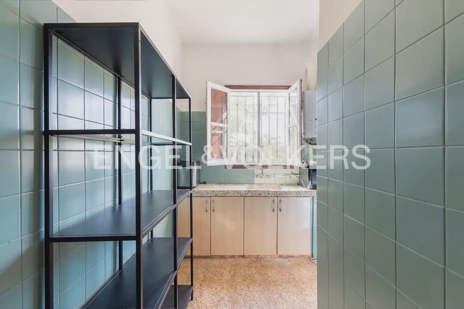 4 bedroom Finca/Country House for sale in Carcaixent with garage - € 275,000 (Ref: 10080174)