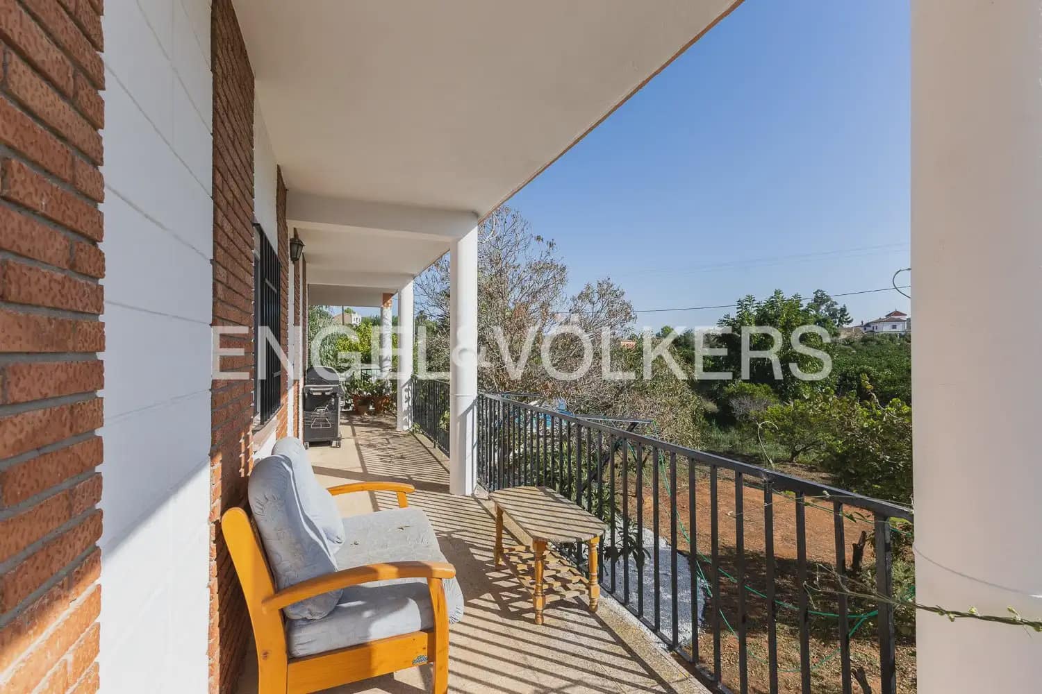 4 bedroom Finca/Country House for sale in Carcaixent with garage - € 275,000 (Ref: 10080174)
