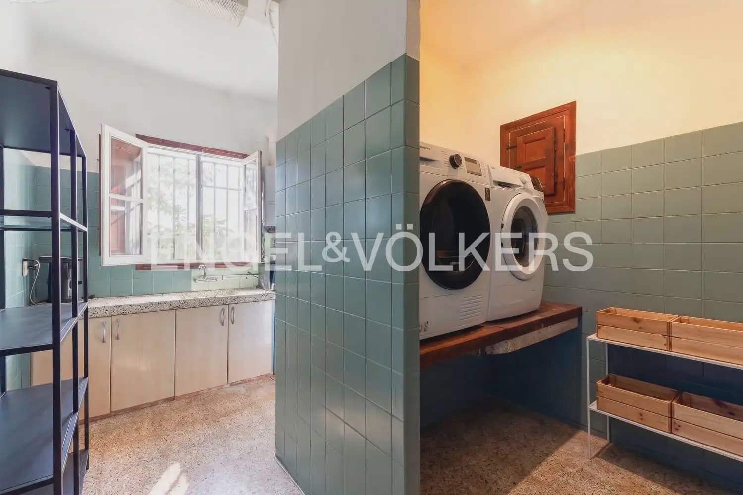4 bedroom Finca/Country House for sale in Carcaixent with garage - € 275,000 (Ref: 10080174)