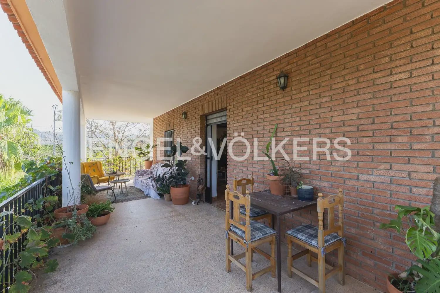 4 bedroom Finca/Country House for sale in Carcaixent with garage - € 275,000 (Ref: 10080174)
