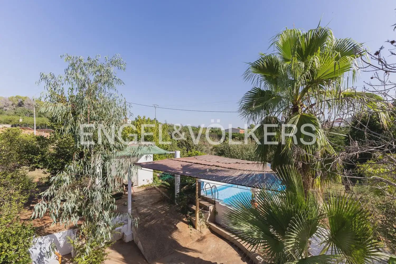 4 bedroom Finca/Country House for sale in Carcaixent with garage - € 275,000 (Ref: 10080174)