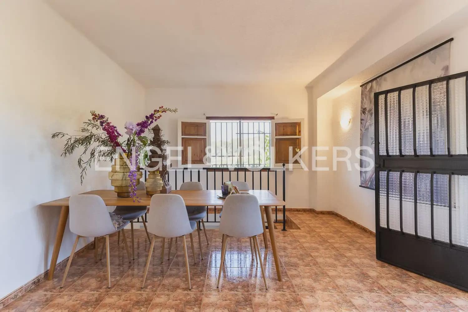 4 bedroom Finca/Country House for sale in Carcaixent with garage - € 275,000 (Ref: 10080174)
