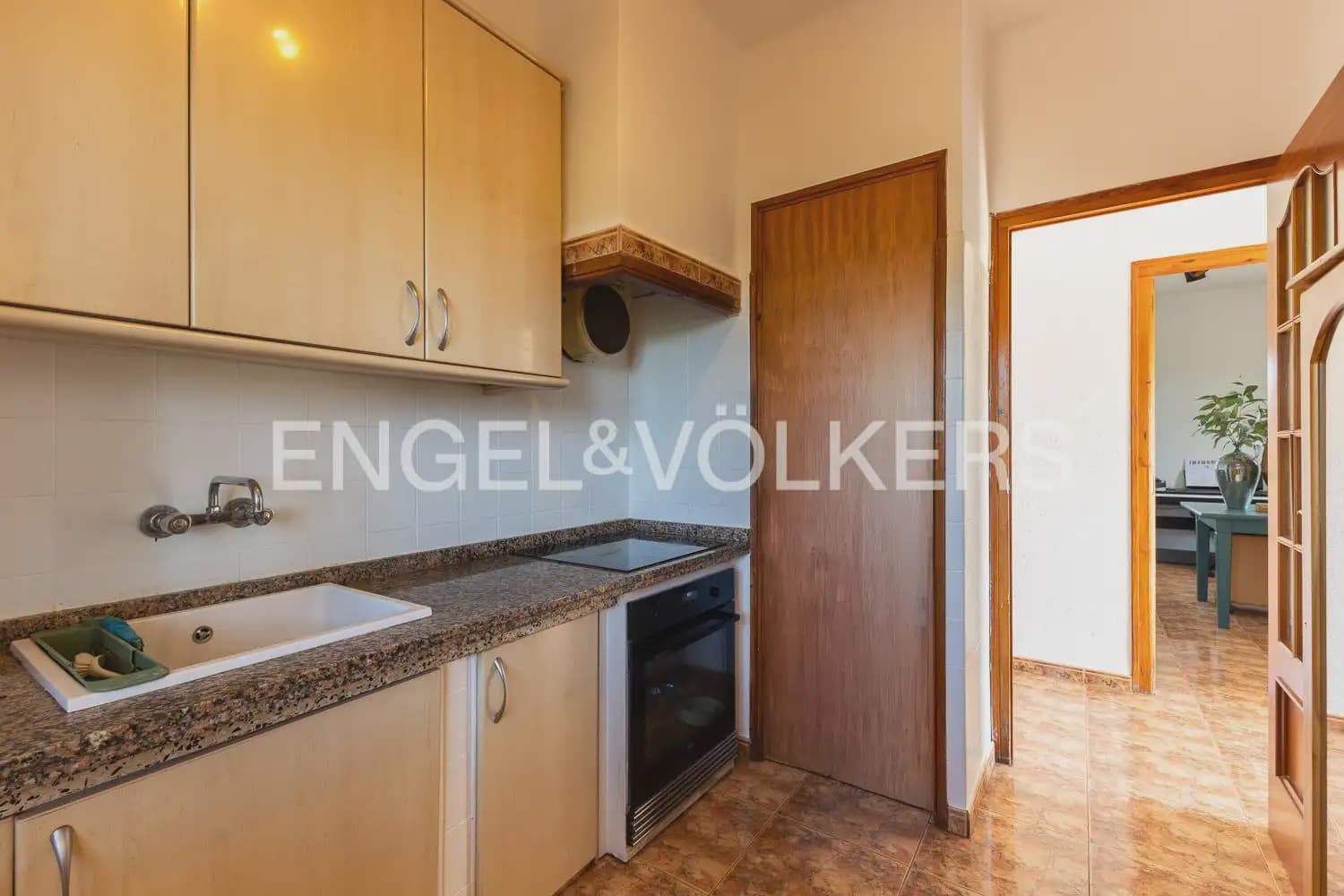 4 bedroom Finca/Country House for sale in Carcaixent with garage - € 275,000 (Ref: 10080174)