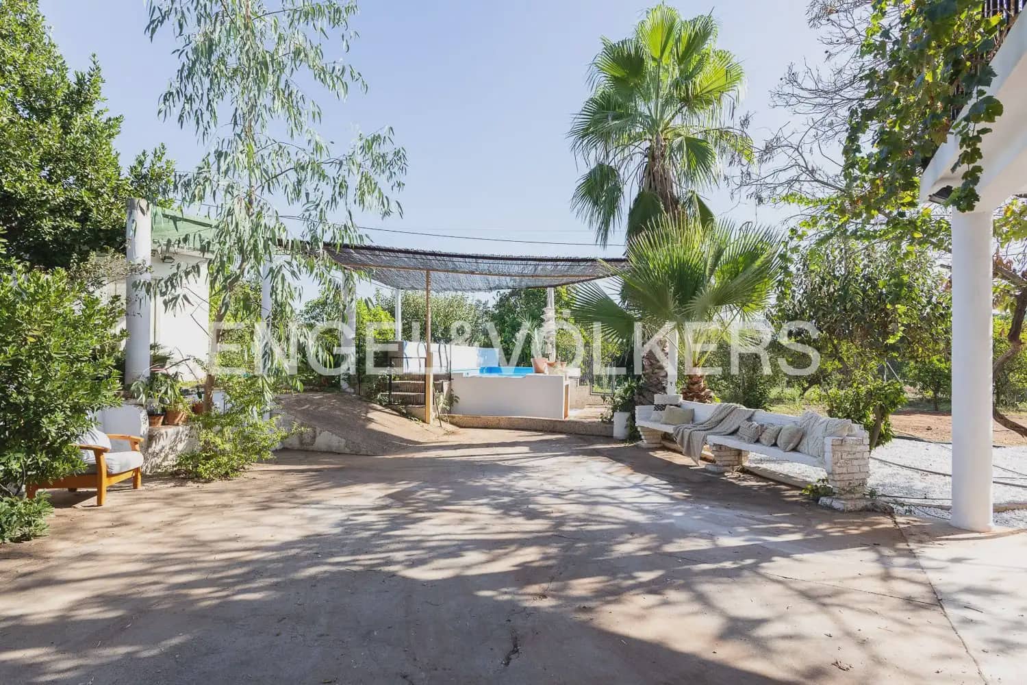 4 bedroom Finca/Country House for sale in Carcaixent with garage - € 275,000 (Ref: 10080174)