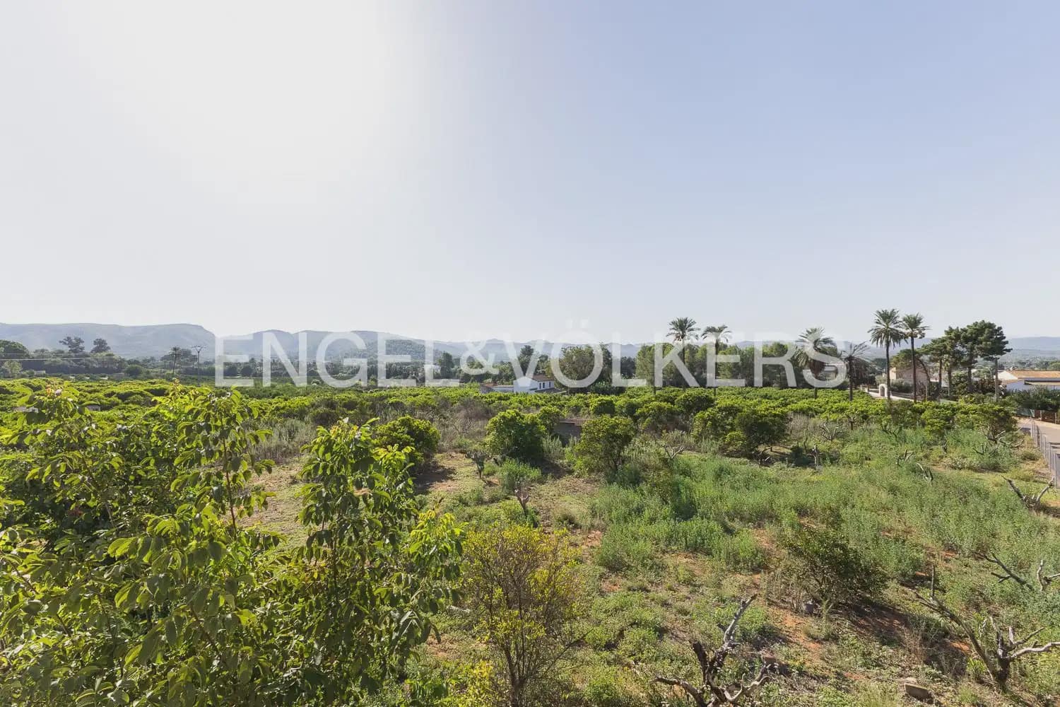4 bedroom Finca/Country House for sale in Carcaixent with garage - € 275,000 (Ref: 10080174)