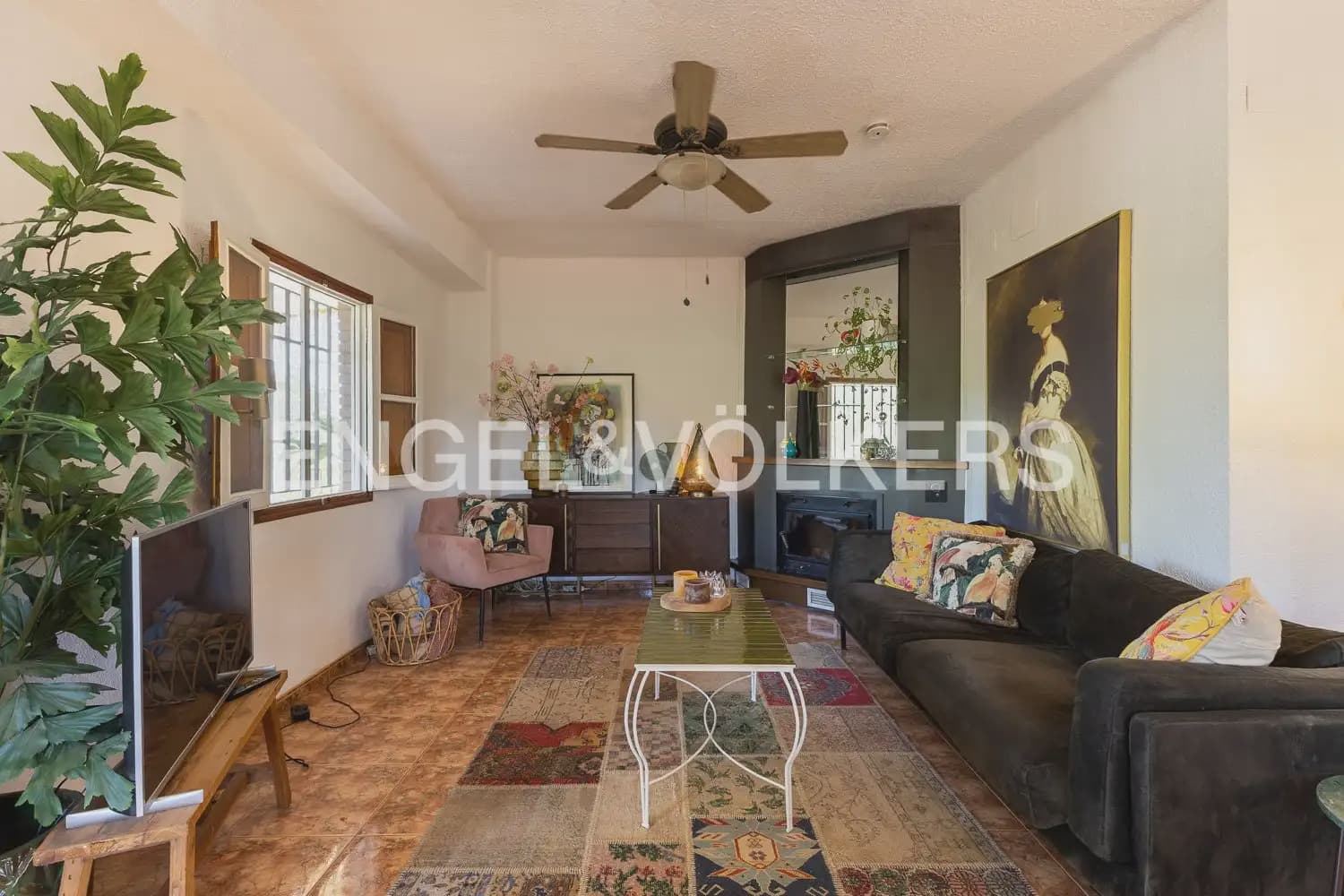 4 bedroom Finca/Country House for sale in Carcaixent with garage - € 275,000 (Ref: 10080174)