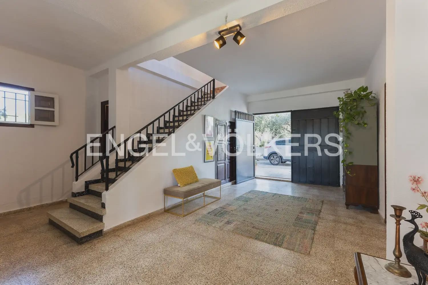 4 bedroom Finca/Country House for sale in Carcaixent with garage - € 275,000 (Ref: 10080174)