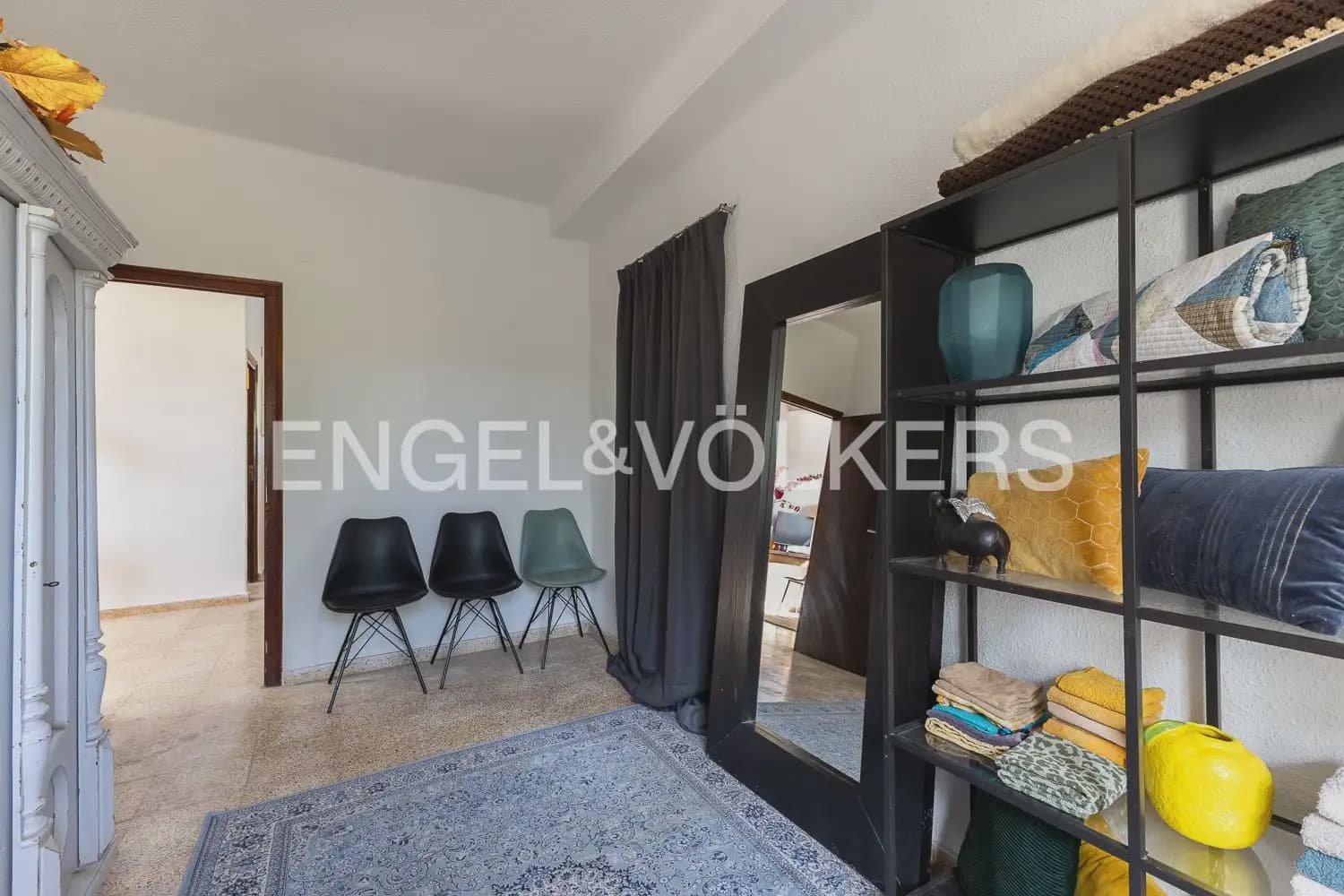 4 bedroom Finca/Country House for sale in Carcaixent with garage - € 275,000 (Ref: 10080174)