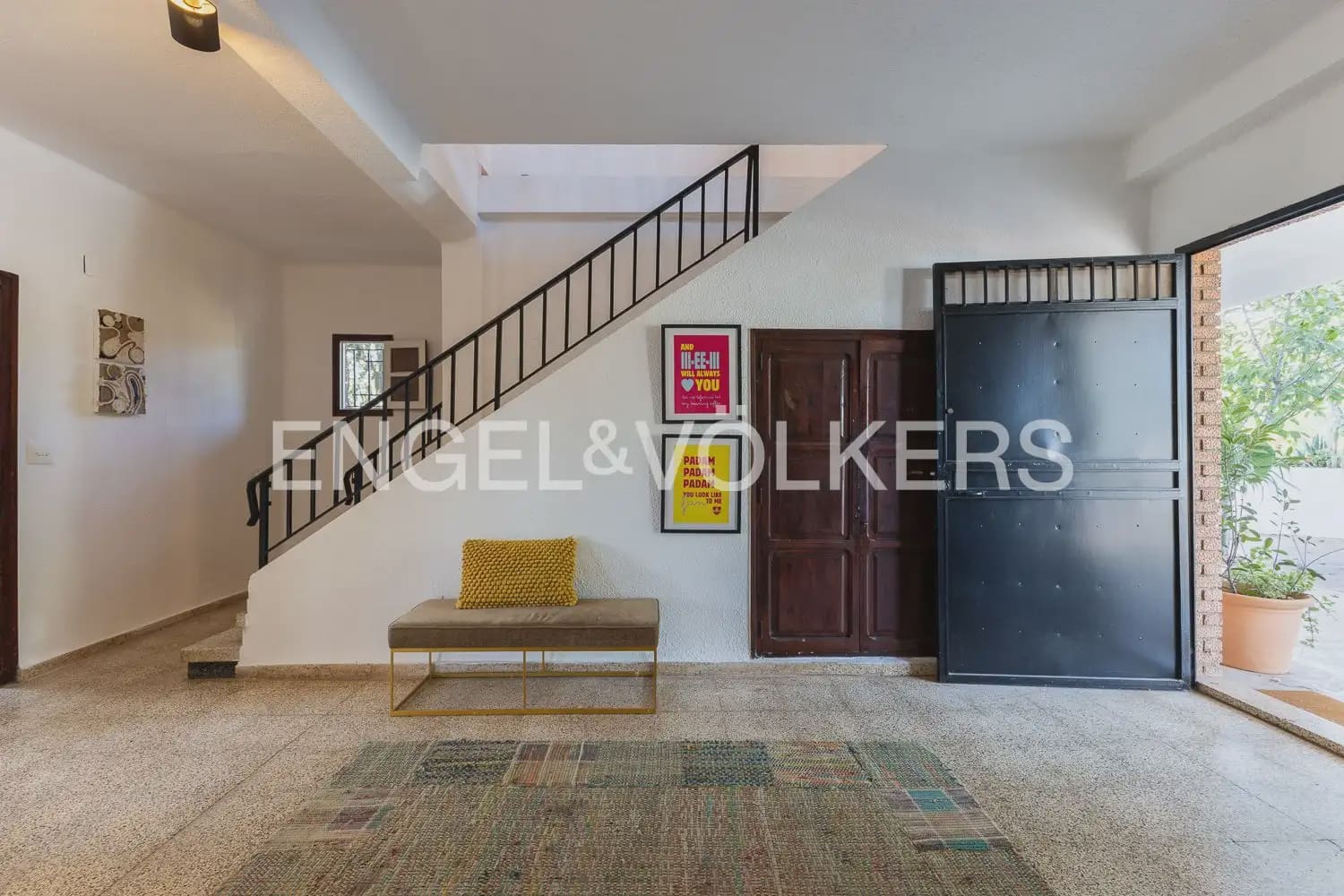4 bedroom Finca/Country House for sale in Carcaixent with garage - € 275,000 (Ref: 10080174)