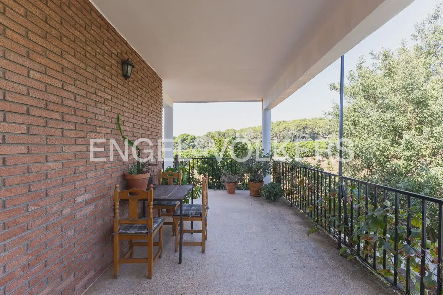 4 bedroom Finca/Country House for sale in Carcaixent with garage - € 275,000 (Ref: 10080174)