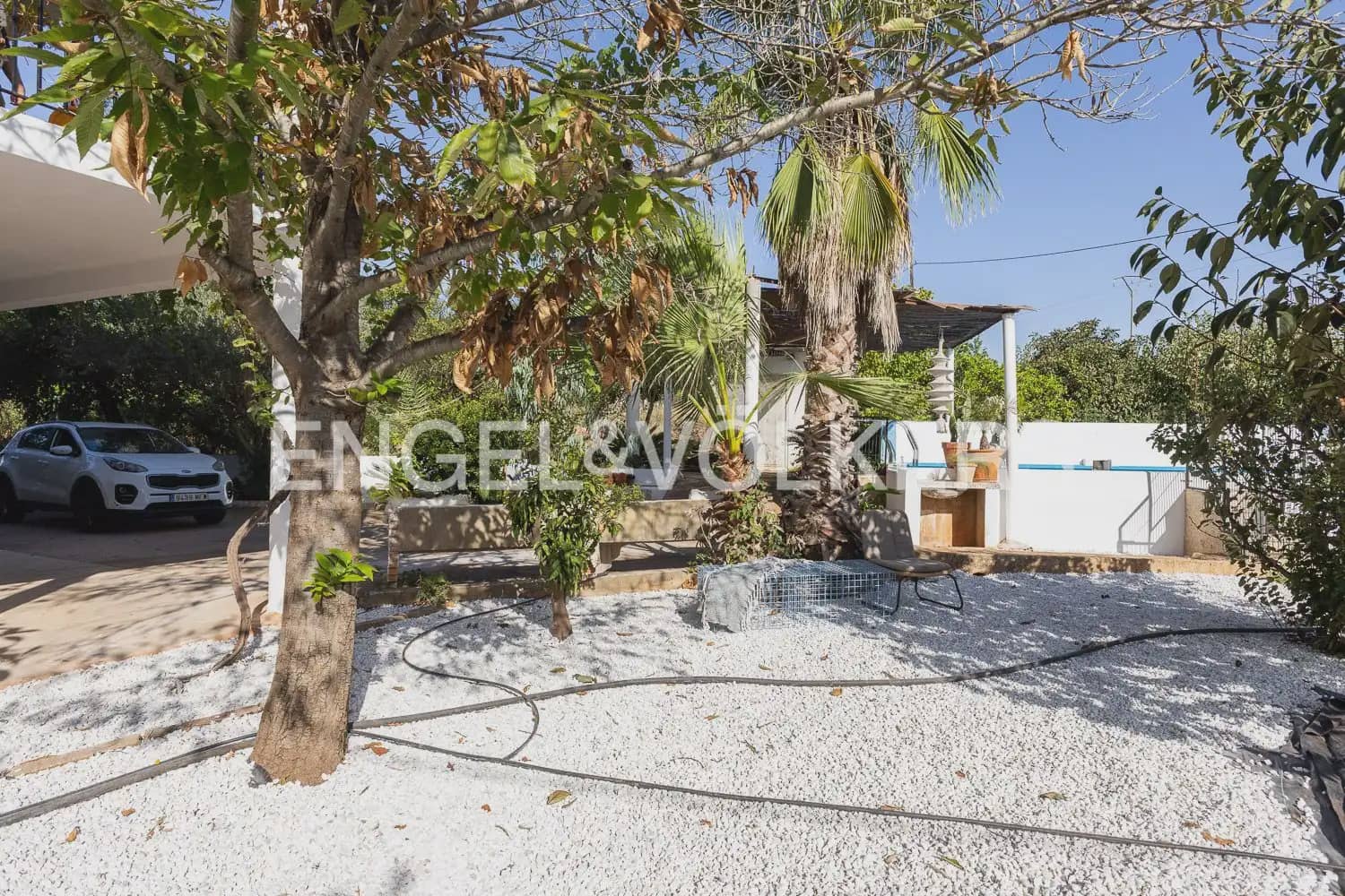 4 bedroom Finca/Country House for sale in Carcaixent with garage - € 275,000 (Ref: 10080174)