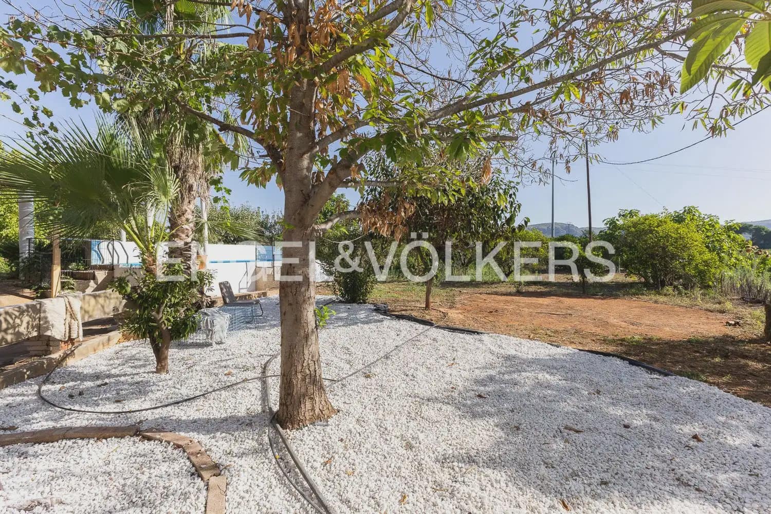 4 bedroom Finca/Country House for sale in Carcaixent with garage - € 275,000 (Ref: 10080174)