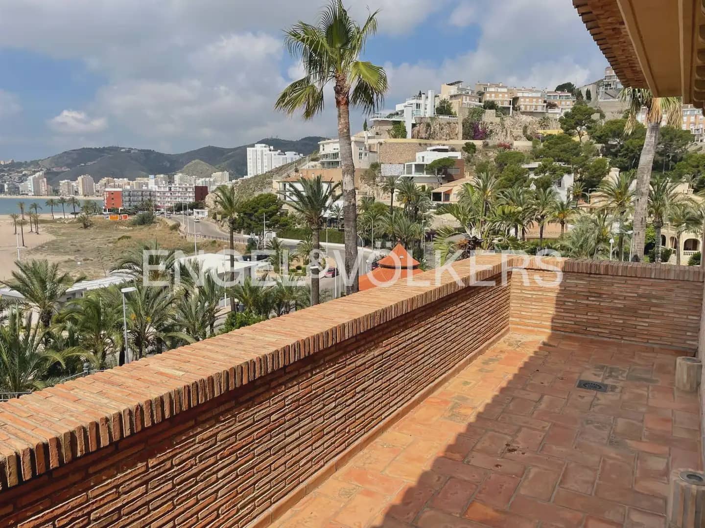 Chalet de 5 habitaciones en Cullera en alquiler con piscina garaje - 5.000 € (Ref: 10080175)