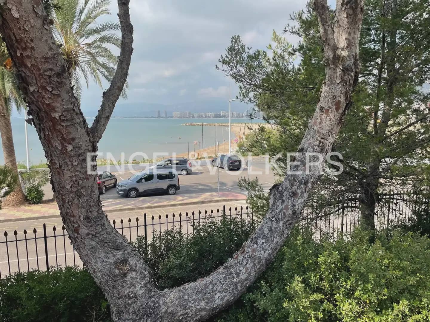 Chalet de 5 habitaciones en Cullera en alquiler con piscina garaje - 5.000 € (Ref: 10080175)