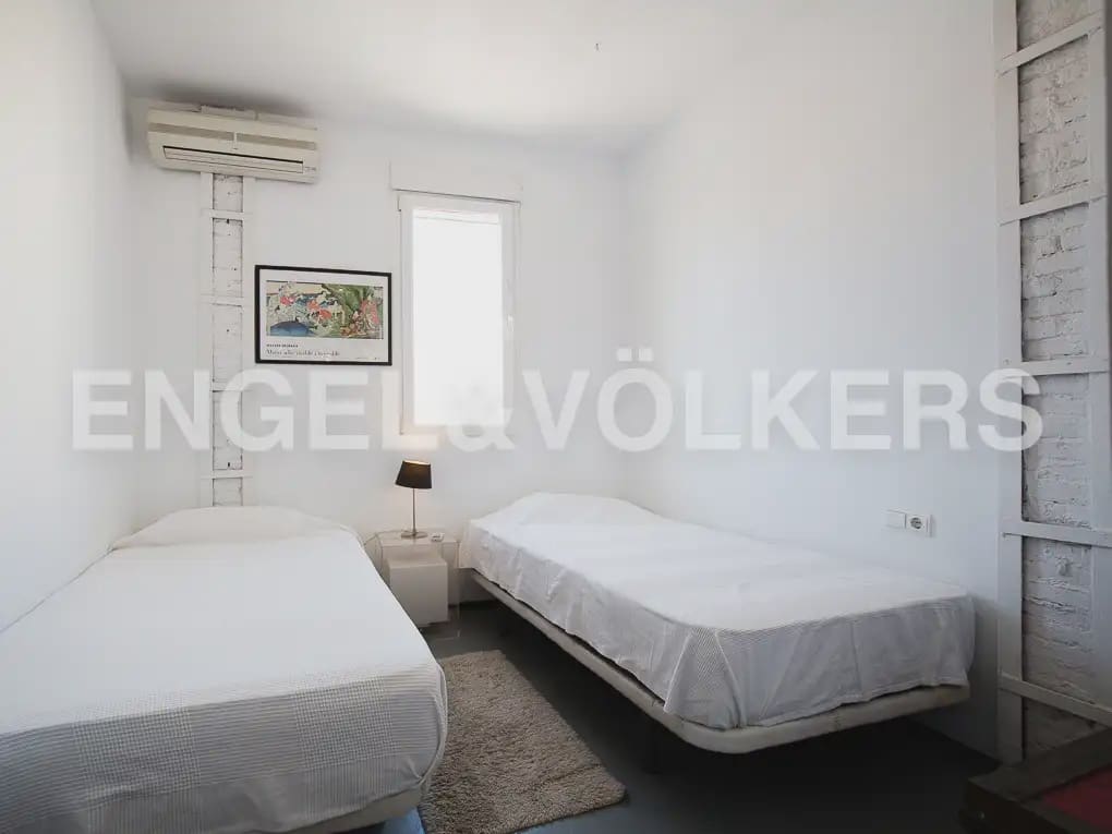 Piso de 2 habitaciones en València ciudad en alquiler - 2.200 € (Ref: 10082155)