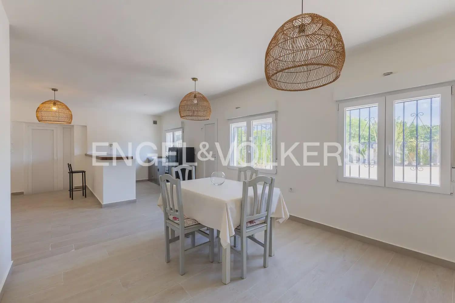 5 sypialnia Willa na sprzedaż w Denia z garażem - 590 000 € (Ref: 10084947)