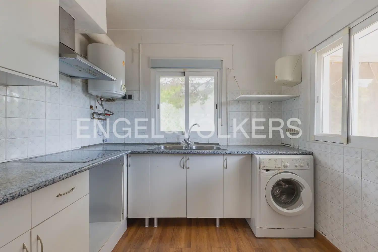 5 sypialnia Willa na sprzedaż w Denia z garażem - 590 000 € (Ref: 10084947)