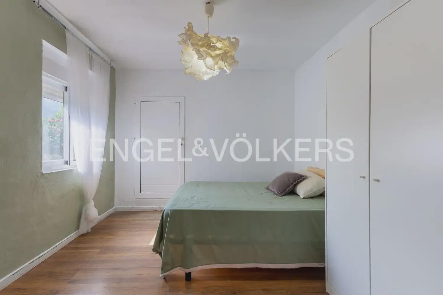 5 sypialnia Willa na sprzedaż w Denia z garażem - 590 000 € (Ref: 10084947)