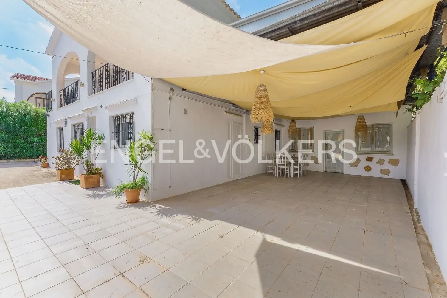 5 sypialnia Willa na sprzedaż w Denia z garażem - 590 000 € (Ref: 10084947)